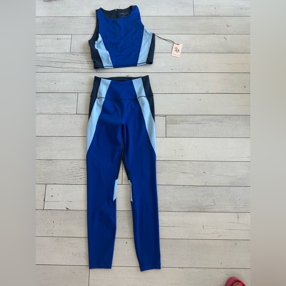 Sincerely Jules Women’s top and Leggings in Blue and Light Blue